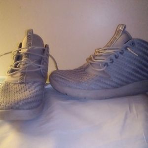 Jordan eclipse Chuka grey/silver